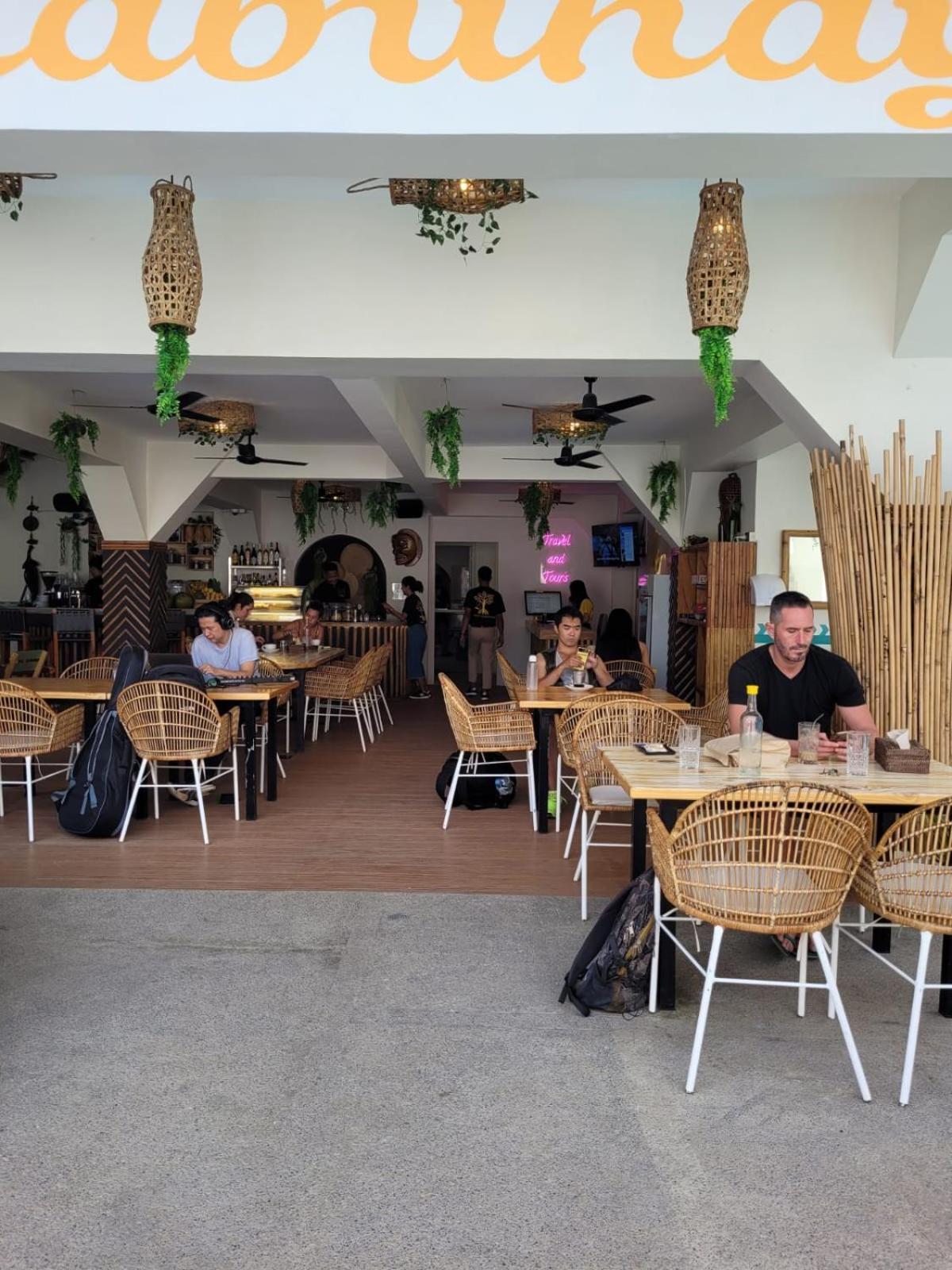 Happiness Hostel Boracay Balabag  エクステリア 写真